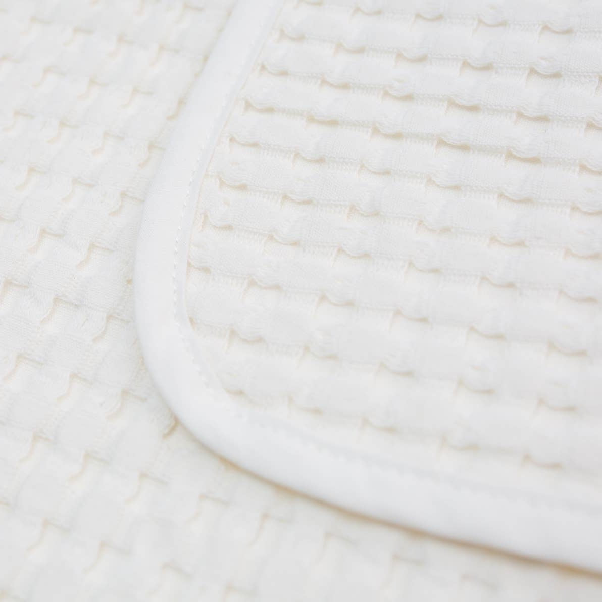 Lulujo Soft Waffle Cotton Baby Blanket