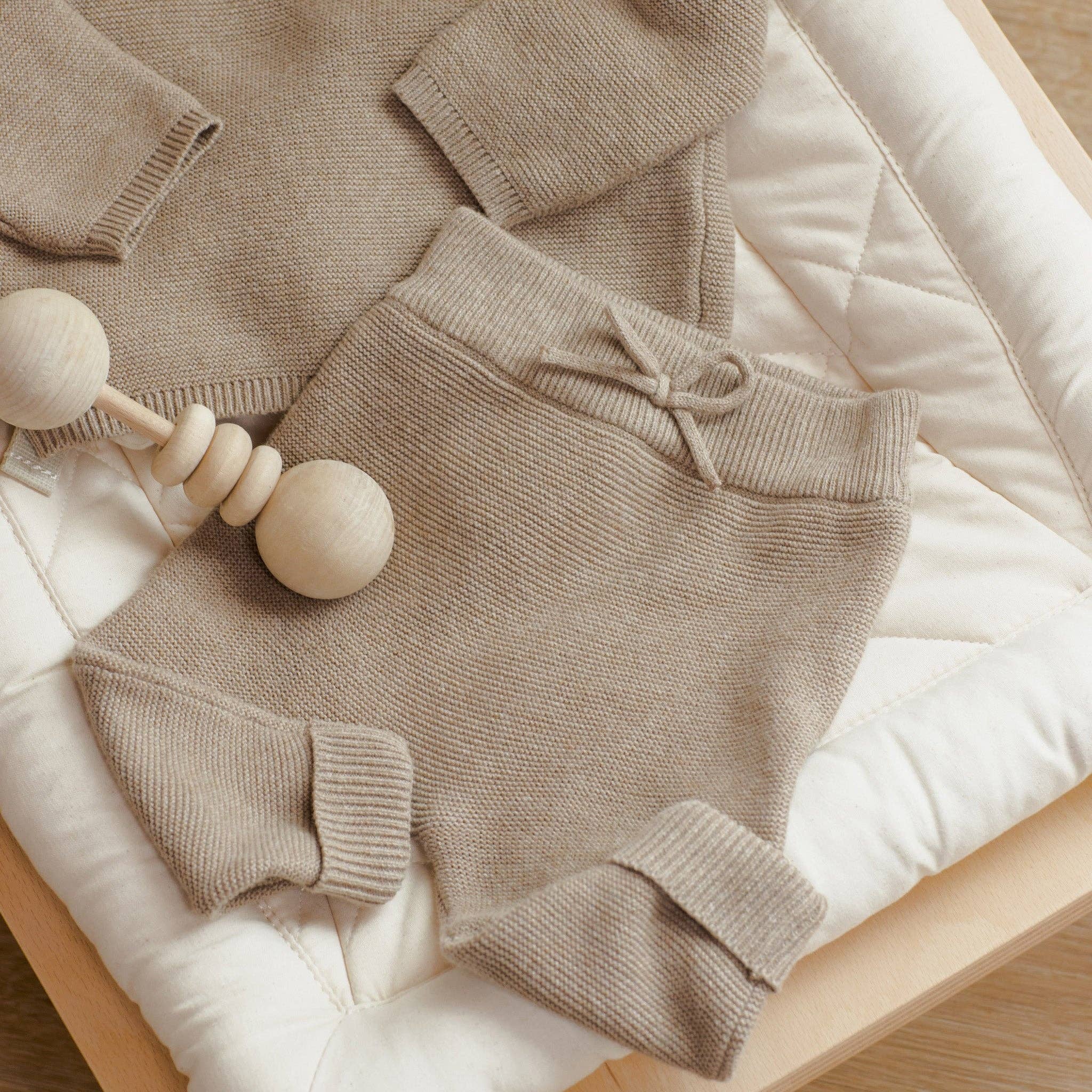 Baby 2-Piece  Brown Fine Knit Sweater and Pant Set